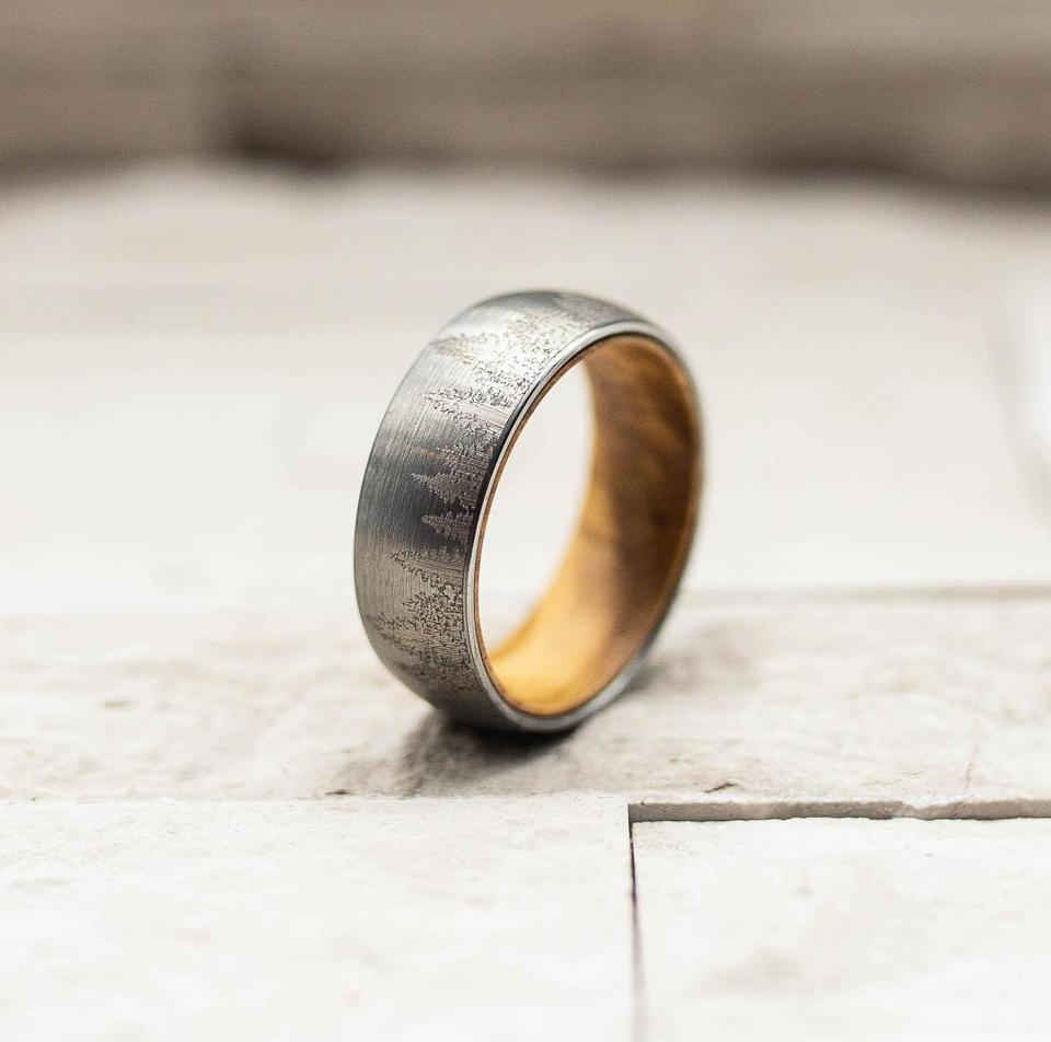 Pine Wood Polished Tungsten Ring