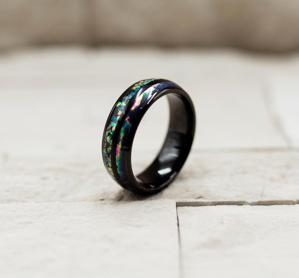 Electroplated Black Inlaid Shell Ring